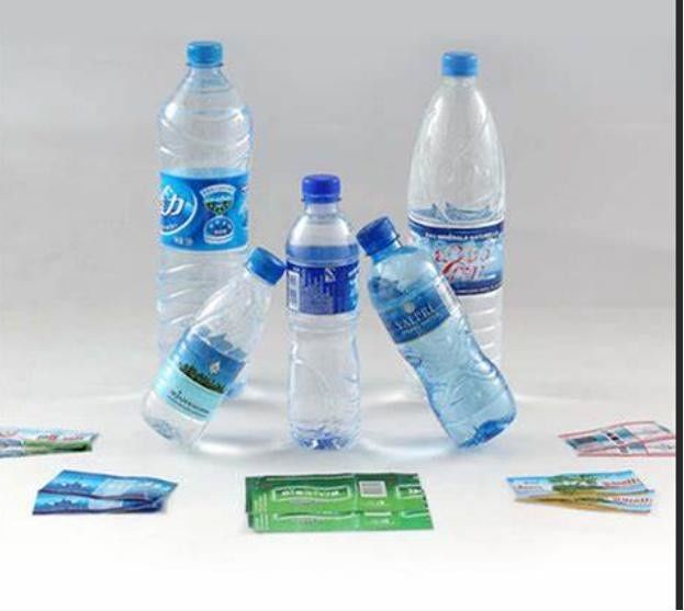 Rótulos com mangas de encolhimento impermeáveis para rótulos aromatizantes em BOPP/PE/PP/PVC/PET branco